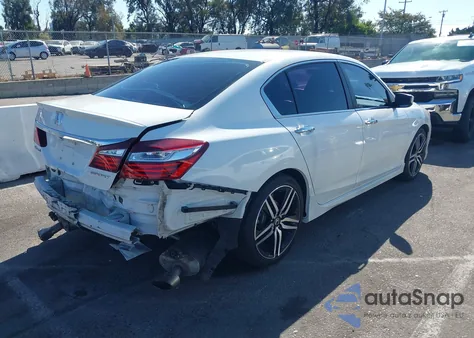 2016 Honda Accord Sport z USA, uszkodzony, nr VIN 1HGCR2F67GA226116